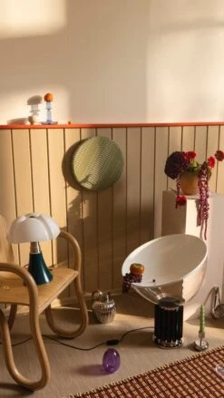 HAY Flare Candleholder, Medium, Light Blue With Red Rim -Hay 2021 09 30 FDS Valmiit VVV 9