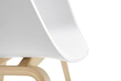 HAY About A Chair AAC22, Lacquered Oak - White -Hay 255792 AAC 22 white shell wb lacquer oak detail 05