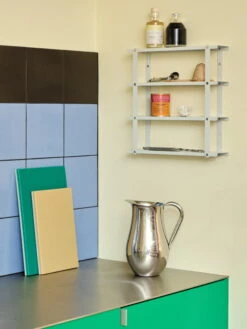 HAY Bacheca Shelf, Off-white 5 HAY Bacheca Shelf, Off-white -Hay 3 Days of Design 2022 Indian Steel Pitcher no 02 Half and Half Chopping Board Bacheca Shelf