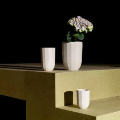 HAY Paper Porcelain Vase, L -Hay 3Hay iso HV
