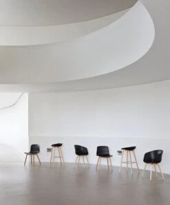 HAY About A Chair AAC12 Eco, Lacquered Oak - Black 5 HAY About A Chair AAC12 Eco, Lacquered Oak - Black -Hay AAC 12 Eco AAC 22 Eco AAS 32 Eco 1