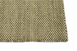 HAY Moiré Kelim Rug, Olive 5 HAY Moiré Kelim Rug, Olive -Hay AB445 A665 AB70 Moire Kelim 140x200 olive detail