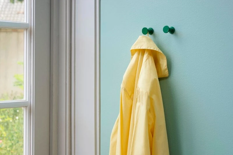 HAY Bolt Hook Set, 2 Pcs, Green 2 HAY Bolt Hook Set, 2 Pcs, Green - Image 2