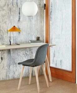 HAY Nelson Ball Bubble Pendant, S 11 HAY Nelson Ball Bubble Pendant, S -Hay CPH 90 Desk off white linoleum Neu 12 Remix 173 matt lacquered oak George Nelson Ball Bubble Pendant Matin yellow