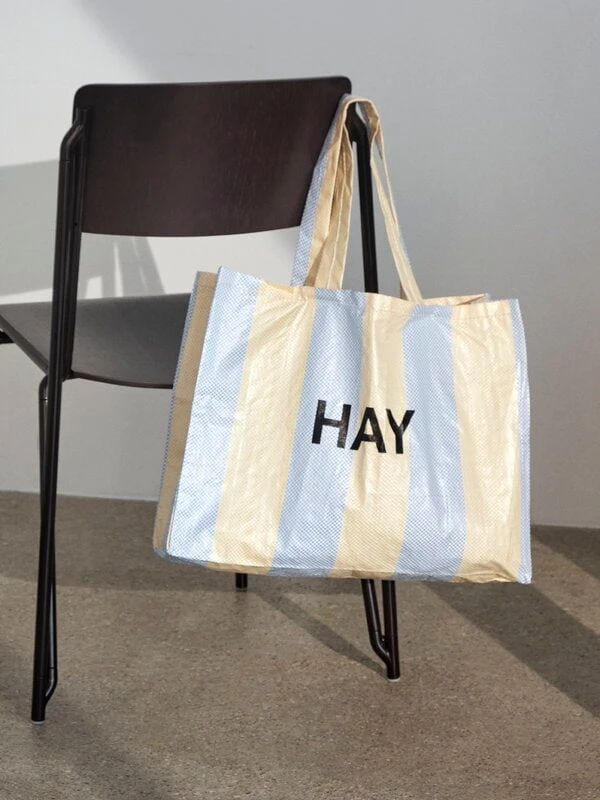 HAY Petit Standard Chair, Black - Black 6 HAY Petit Standard Chair, Black - Black - Image 6