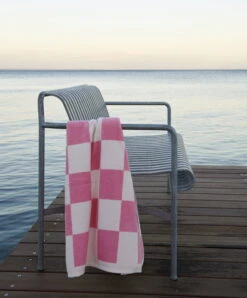 HAY Check Bath Towel, Pink 10 HAY Check Bath Towel, Pink -Hay Check Bath Towel pink Palissade Dining Bench hot galvanised