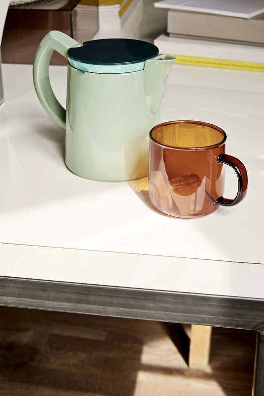 HAY Glass Mug, Amber 6 HAY Glass Mug, Amber - Image 6