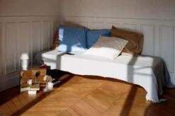 HAY Duo Pillowcase, Sky Blue 9 HAY Duo Pillowcase, Sky Blue -Hay Duo Pillow Case sky blue ivory Crinkle Bedspread cool grey Apollo Portable Lamp white Flare Milk Stripe Candleholder