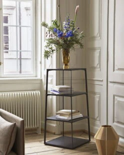 HAY Bottoms Up Vase, L, Amber 9 HAY Bottoms Up Vase, L, Amber -Hay Eiffel Shelf Square 4 layer ink black Bottoms Up Vase L amber BonBon yellow melange