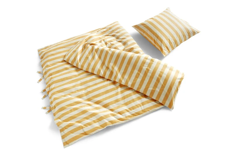 HAY Été Pillowcase, Warm Yellow 4 HAY Été Pillowcase, Warm Yellow - Image 4