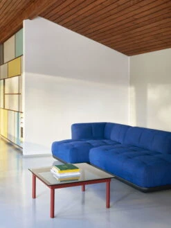 HAY Kofi Table 80 X 80 Cm, Barn Red Lacquered Oak - Grey Glass 10 HAY Kofi Table 80 X 80 Cm, Barn Red Lacquered Oak - Grey Glass -Hay Kofi grey tinted glass tabletop barn red wb lacquer oak Quilton Contrast base Comb 21 Left top uph Raas 772