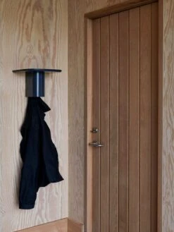 HAY Korpus Shelf S, 1 Hook, Midnight Blue 9 HAY Korpus Shelf S, 1 Hook, Midnight Blue -Hay Korpus Shelf S midnight blue