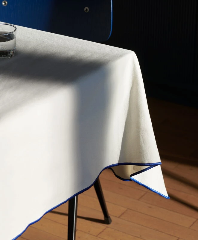 HAY Outline Tablecloth, 140 X 250 Cm, Cream 4 HAY Outline Tablecloth, 140 X 250 Cm, Cream - Image 4