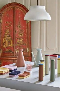 HAY Salt & Pepper Mill, L, Light Grey 9 HAY Salt & Pepper Mill, L, Light Grey -Hay PC Pendant M Watering Can Salt and Pepper Measure Waffle