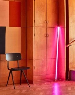 HAY Neon Tube LED Slim, 120 Cm, Pink -Hay Result Chair black wb lacquer oak seat black frame Neon Tube LED pink 1