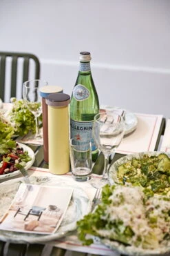 HAY Salt & Pepper Mill, M, Terracotta 8 HAY Salt & Pepper Mill, M, Terracotta -Hay Salt and Pepper M yellow Salt and Pepper M terracotta Soft Ice Dinner Plate green