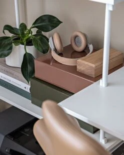 HAY Colour Storage Box, M, Olive 9 HAY Colour Storage Box, M, Olive -Hay Small Storage Design Stories x Kasia Rutkowiak 14 1