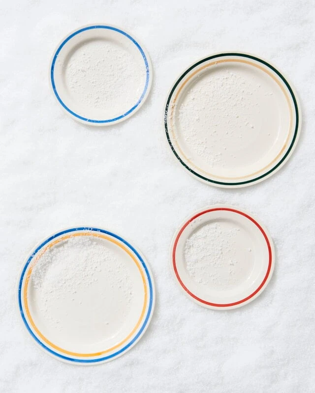 HAY Sobremesa Plate, 2 Pcs, 24,5 Cm, Green - Sand 4 HAY Sobremesa Plate, 2 Pcs, 24,5 Cm, Green - Sand - Image 4