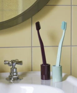 HAY Tann Toothbrush, Burgundy 7 HAY Tann Toothbrush, Burgundy -Hay Toothbrush Holder mint burgundy Tann mint burgundy