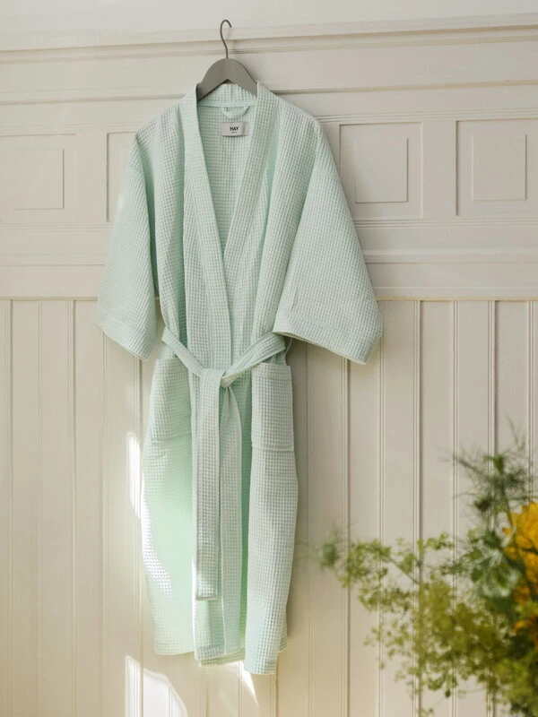 HAY Waffle Bathrobe, One Size, Fresh Mint 3 HAY Waffle Bathrobe, One Size, Fresh Mint - Image 3