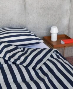HAY Tray Table Medium Square, Toffee -Hay t Pillow Case midnight blue and light grey te Duvet Cover midnight blue and light grey Apollo Portable Lamp